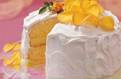 How to make an orange and lemon flavoured cake.