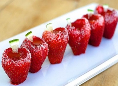 How to make awesome strawberry shots