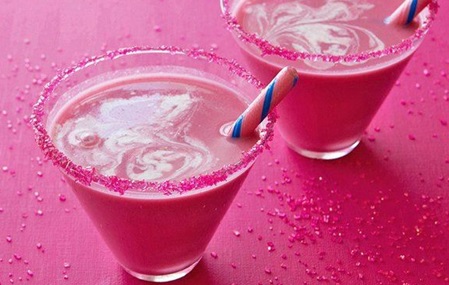 How to make a pink velvet martini